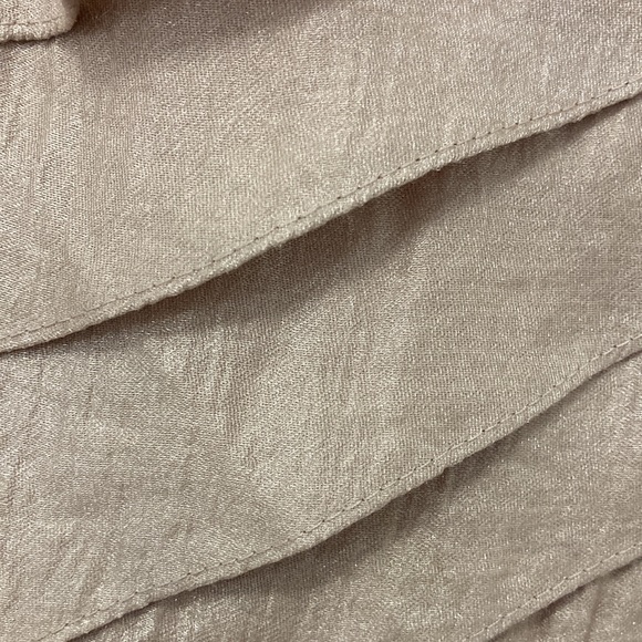 Adrianna Papell Tiered One Shoulder Gold Shimmery Cocktail Dress Sz 4 - Picture 5 of 11